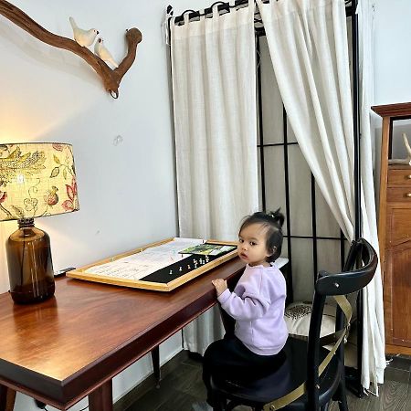 Papilio Homestay Tay Ho Hanoi Bagian luar foto